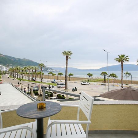 Vala Boutique Hotel Vlorë エクステリア 写真