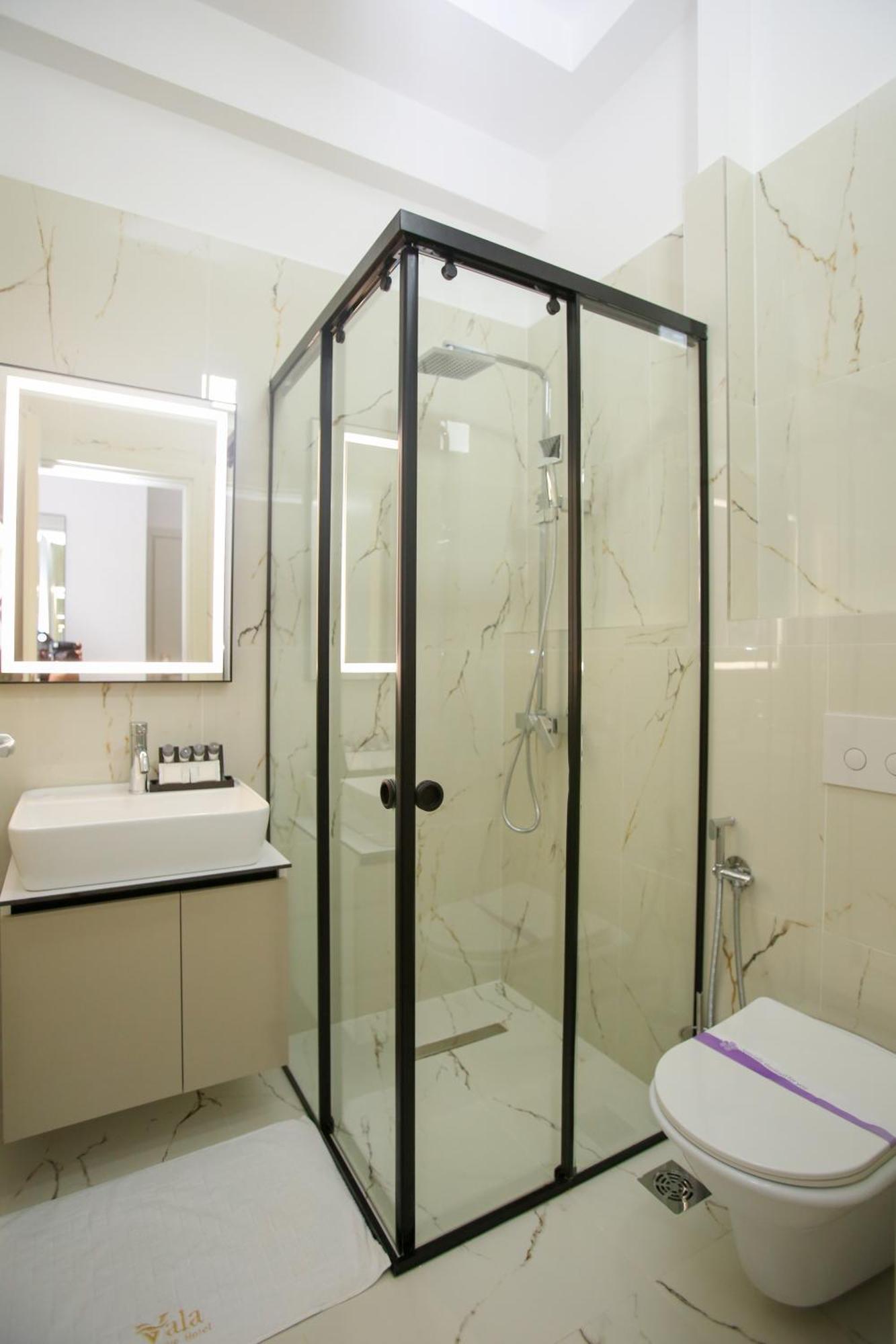 Vala Boutique Hotel Vlorë エクステリア 写真