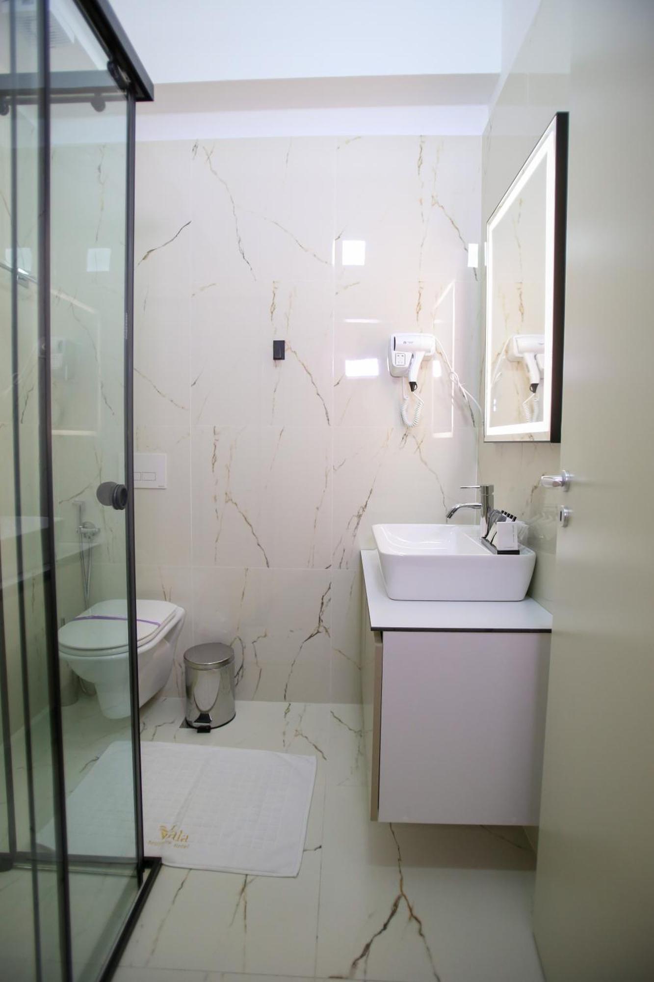 Vala Boutique Hotel Vlorë エクステリア 写真