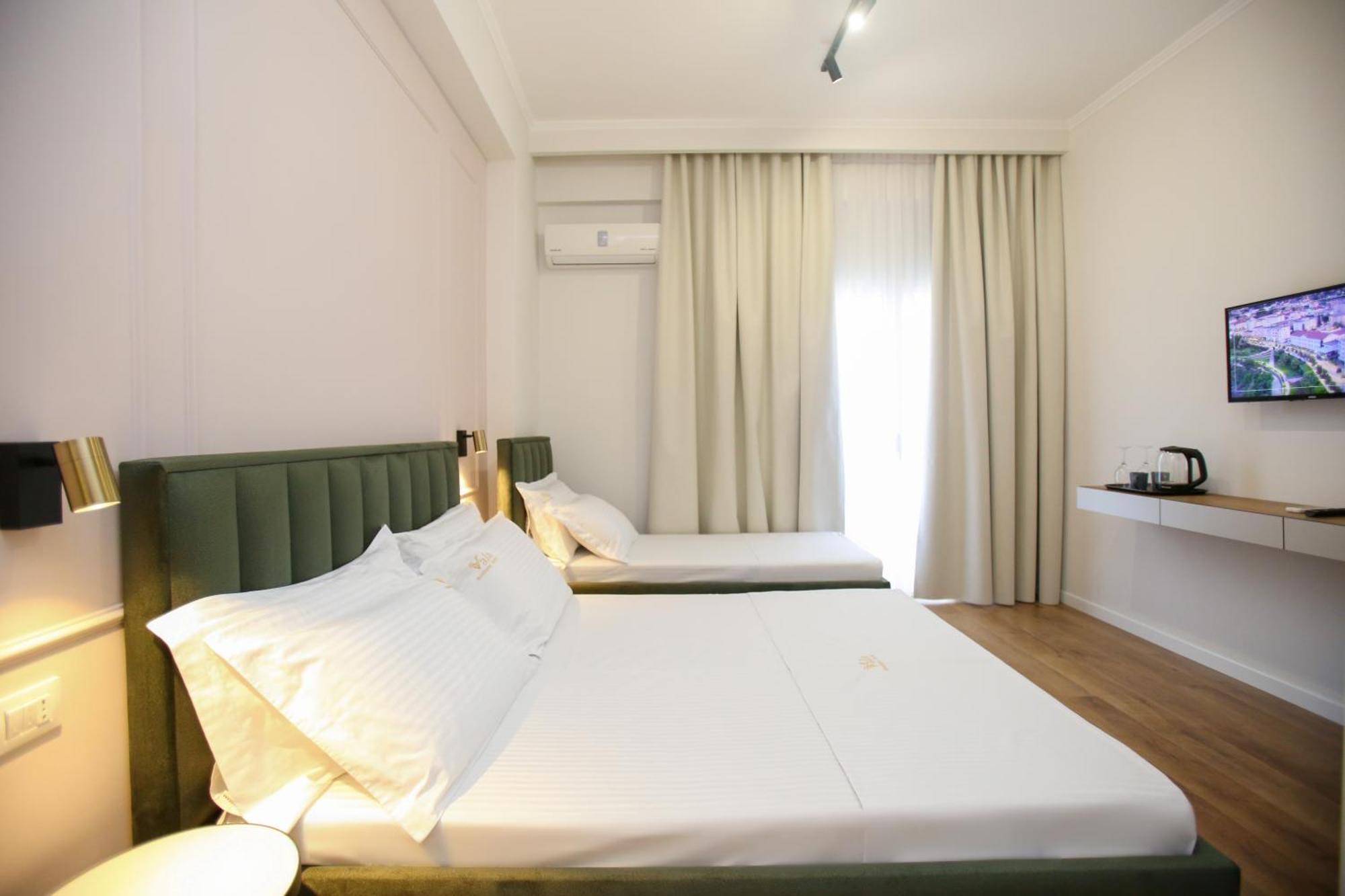 Vala Boutique Hotel Vlorë エクステリア 写真